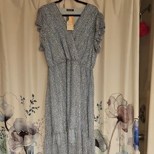 New Never Worn Blue and White Flutter Sleeve Wrap Midi Dress